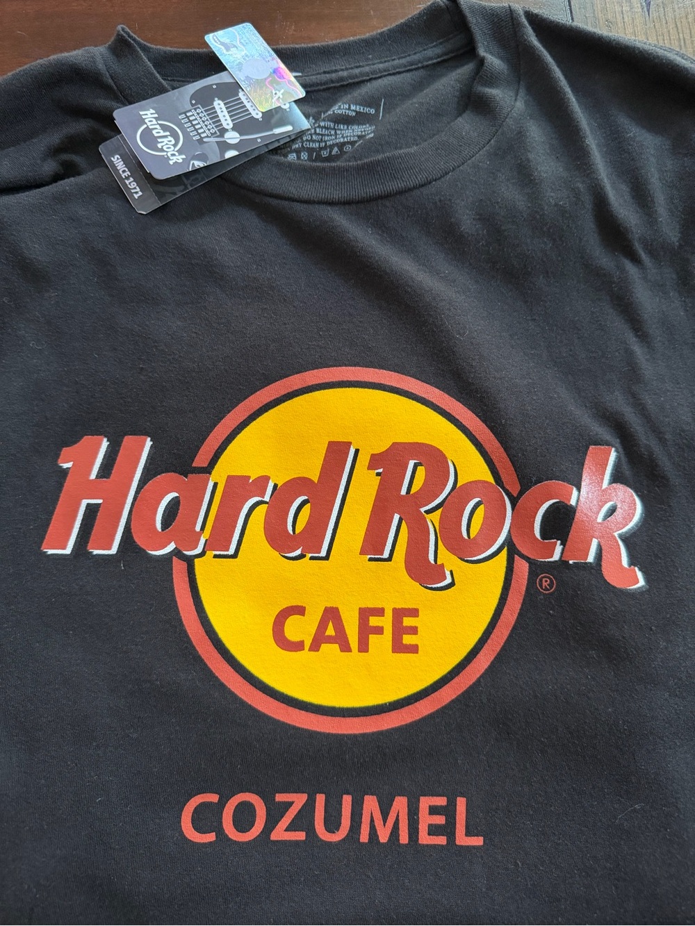 NWT Hard Rock Cafe Black T-Shirt with Yellow & Red Logo - Cozumel